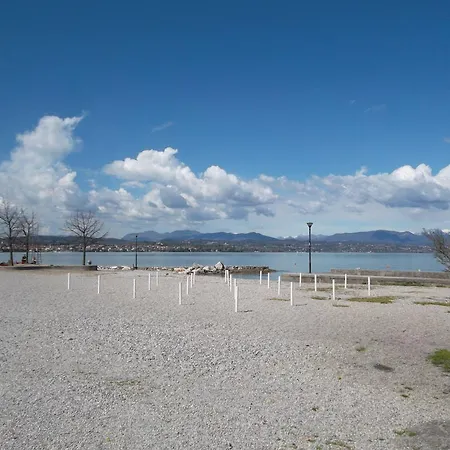 Apartment Sara Desenzano del Garda